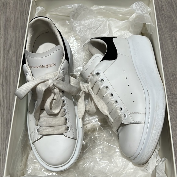 Authentic Alexander McQueen Sneakers - Picture 4 of 6